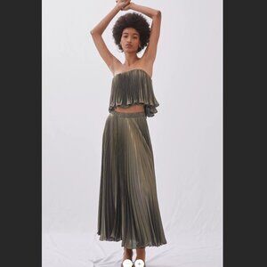 Anthropologie Gold Lame pleated skirt and top SZ 4 Small Holiday